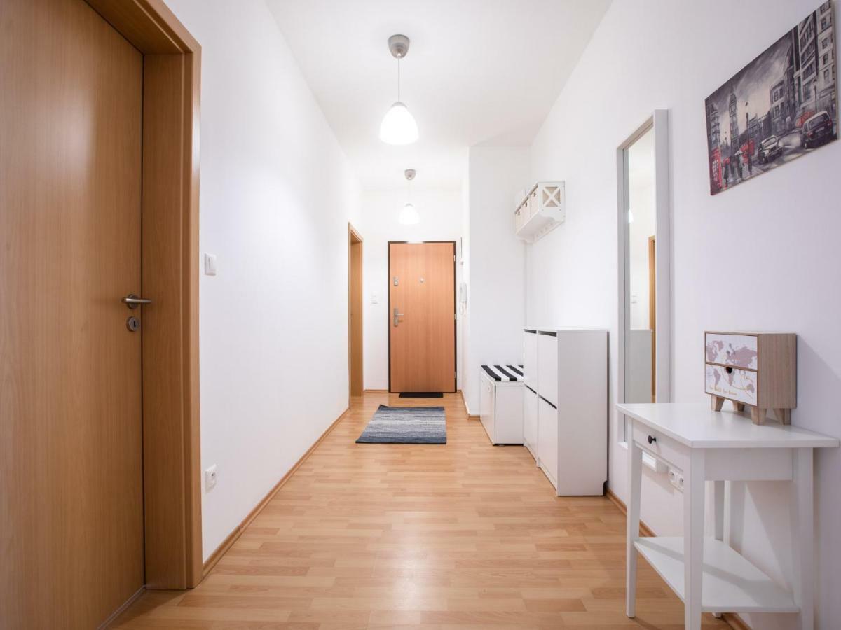 Spacious Apartment In The Old Town Of Bratislava Exteriér fotografie